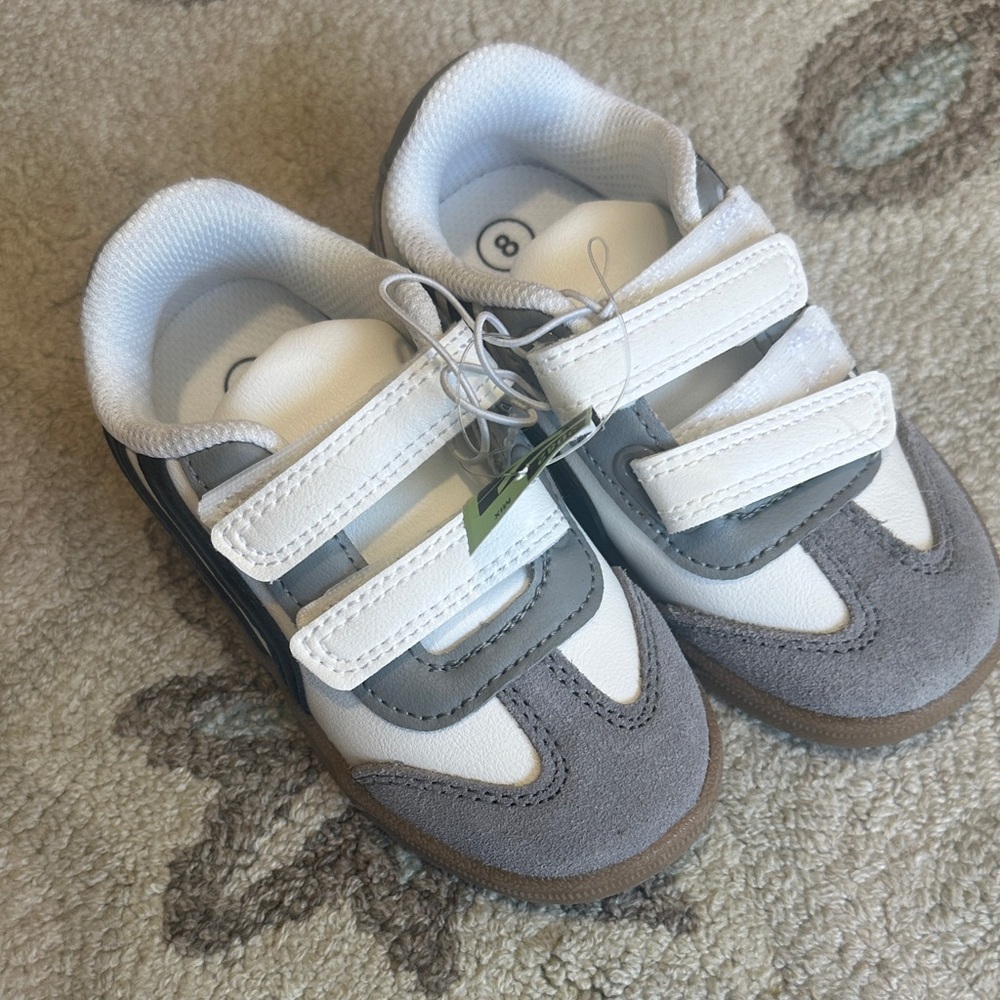 Cat & Jack Gray and White Kids Sneakers